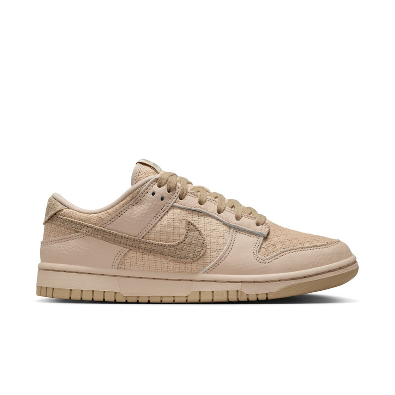 Nike Dunk Low (W)