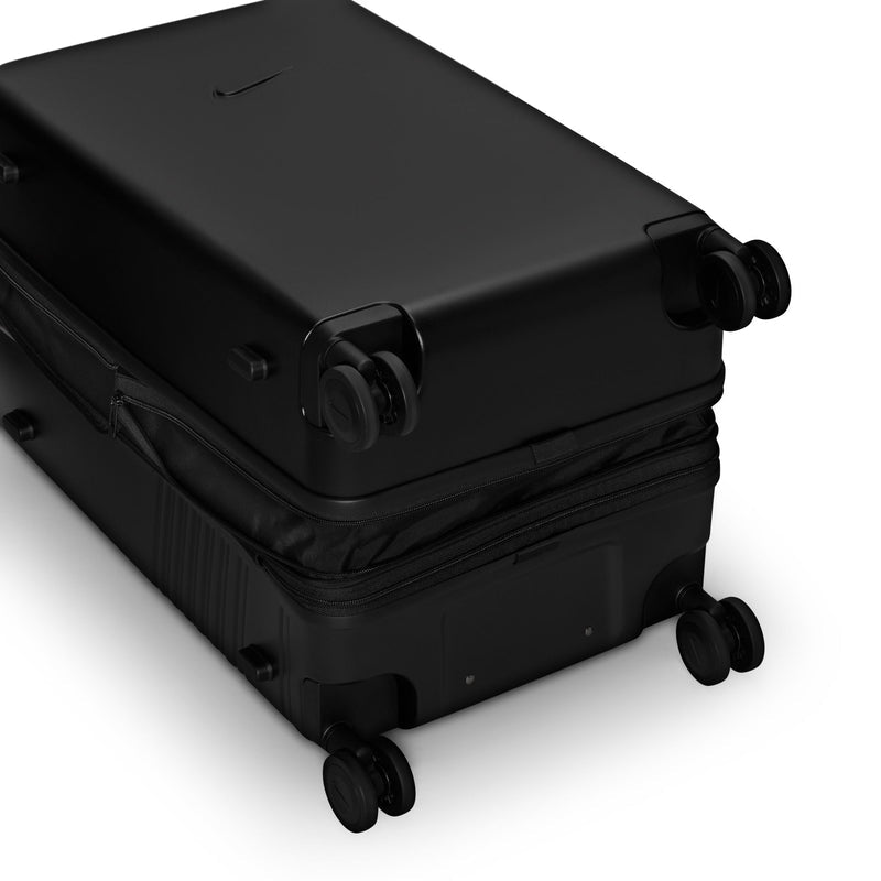 Nike Luggage 26" Hardshell (96L)