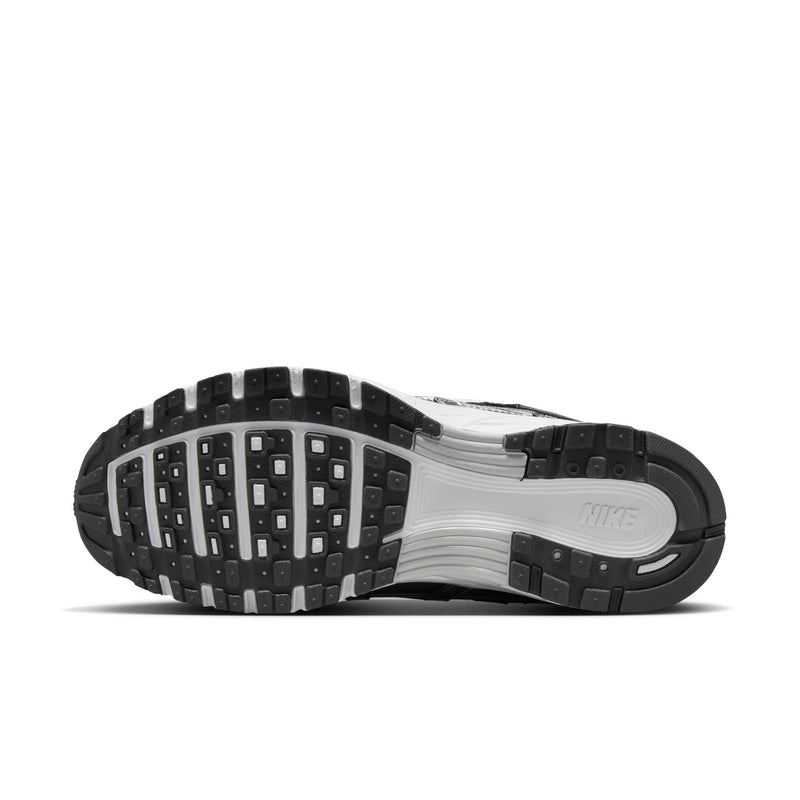 Nike P-6000 (W)