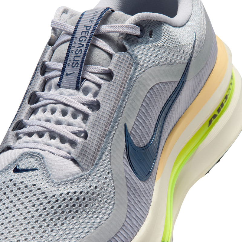 Nike Pegasus Premium