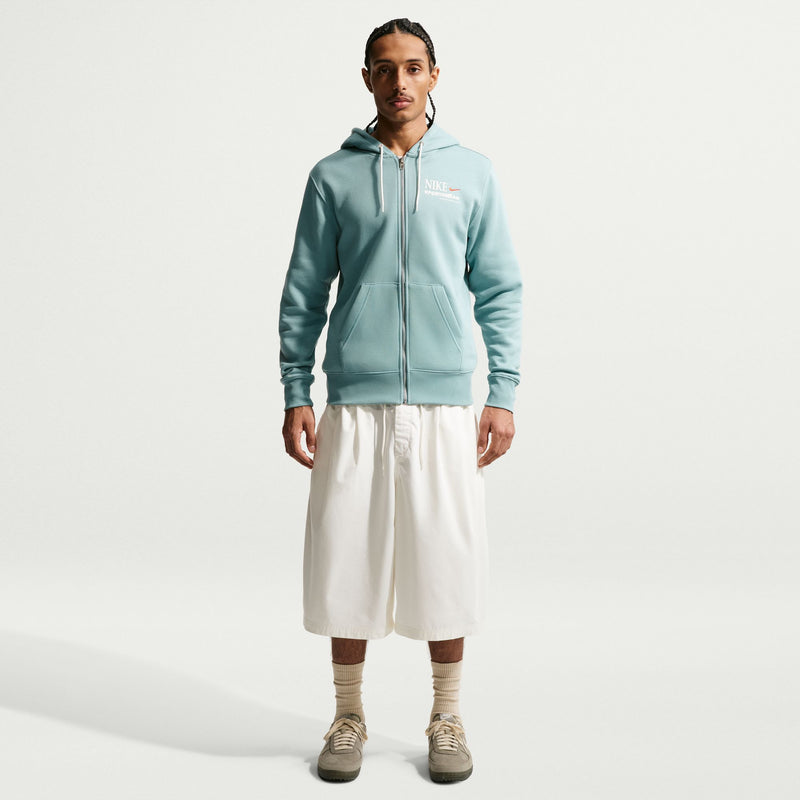 Nike Sportswear Club