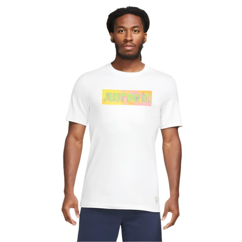 Nike Sportswear Tee