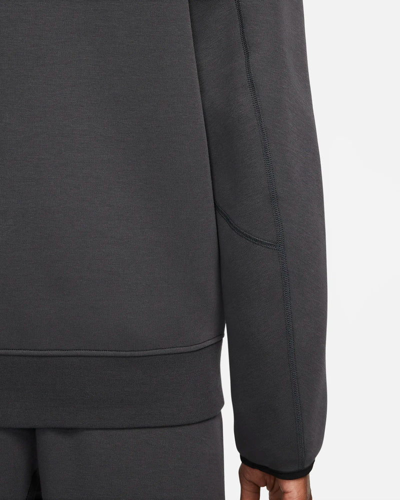 Nike Tech Fleece