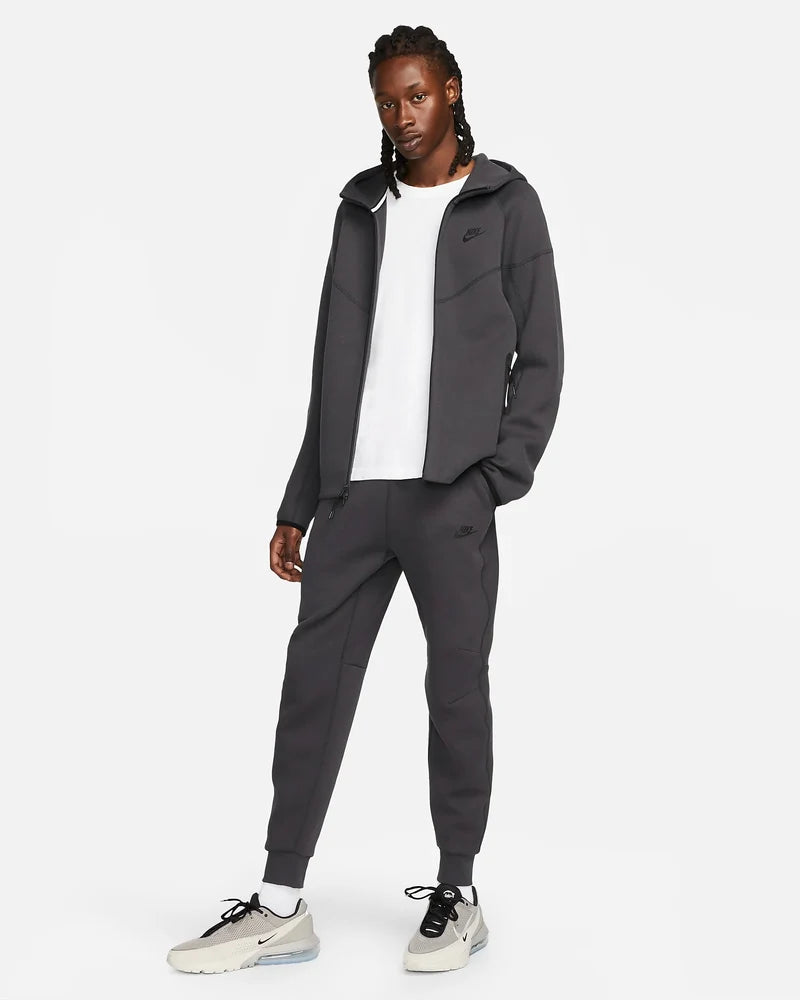 Nike Tech Fleece