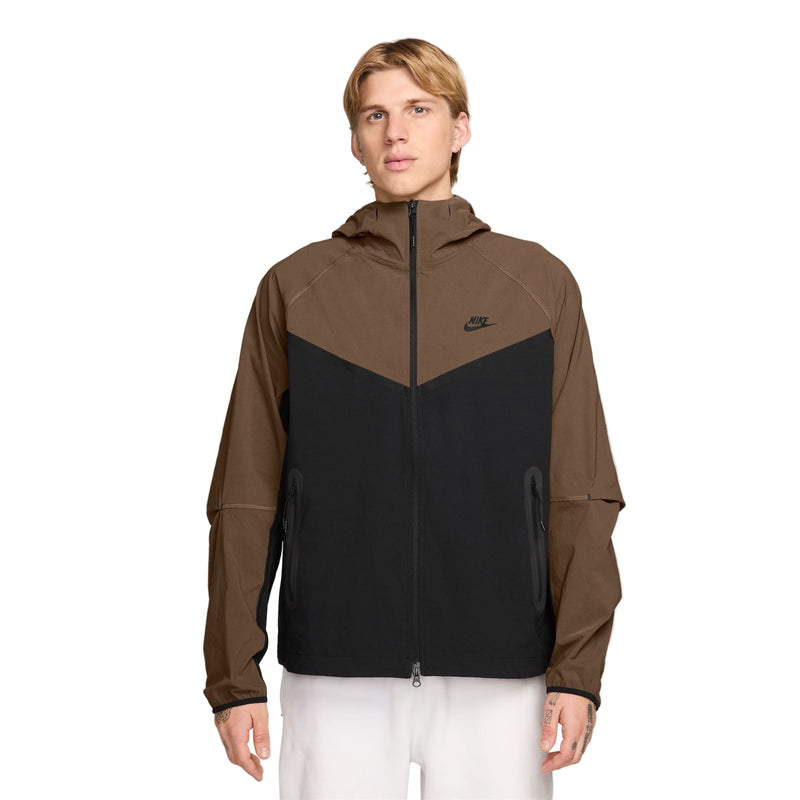Nike Tech