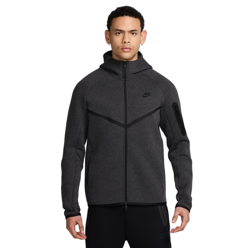 Nike Tech
