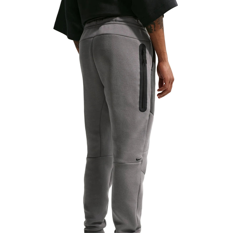 Nike Tech