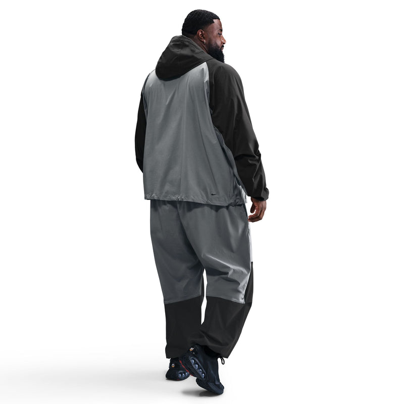 Nike Tech
