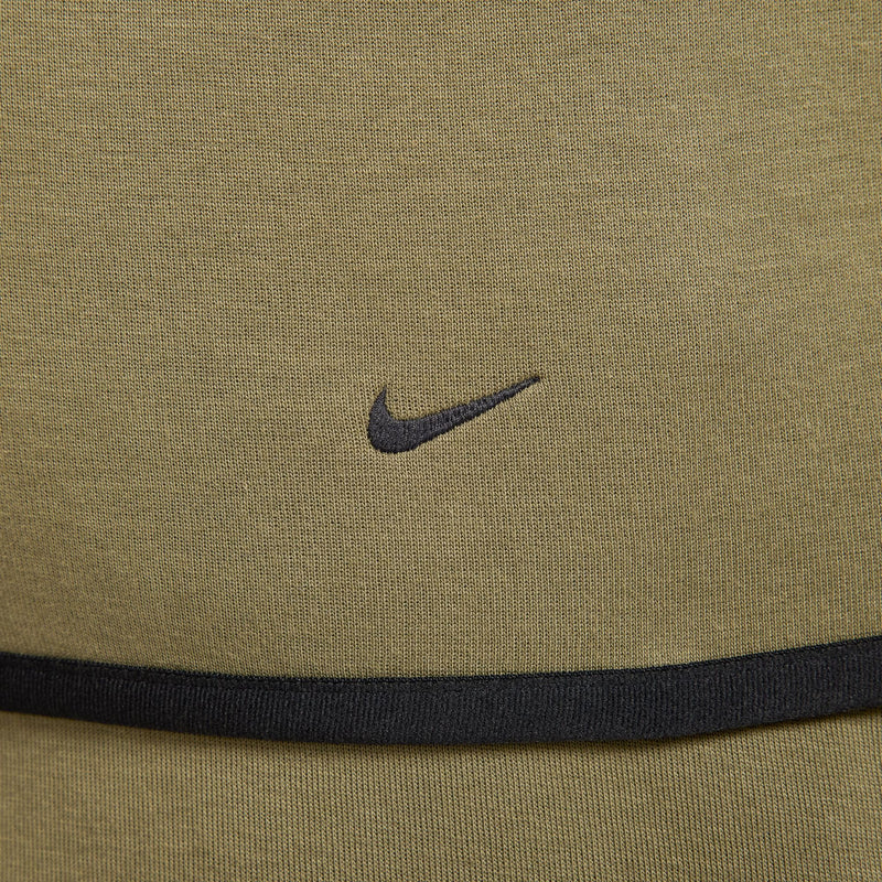 Nike Tech