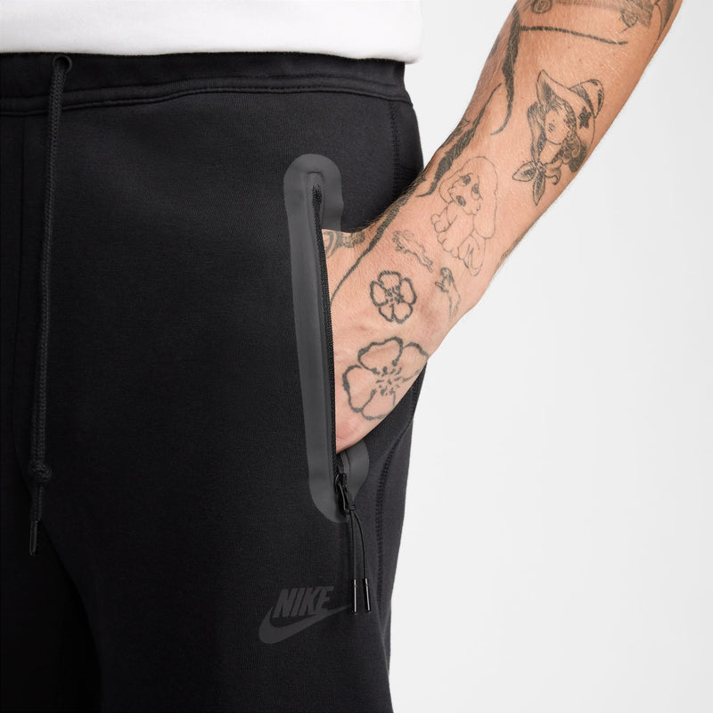 Nike Tech