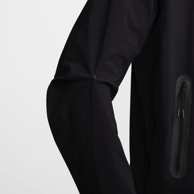 Nike Tech