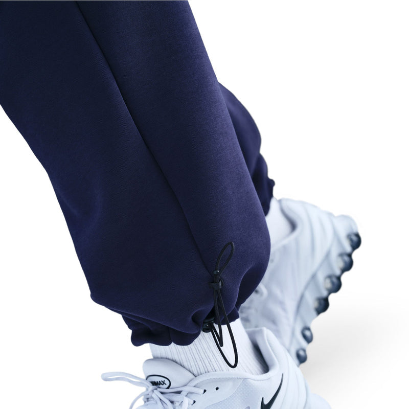 Nike Tech