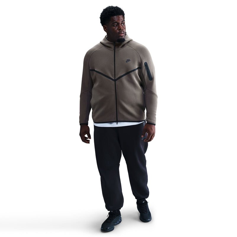 Nike Tech
