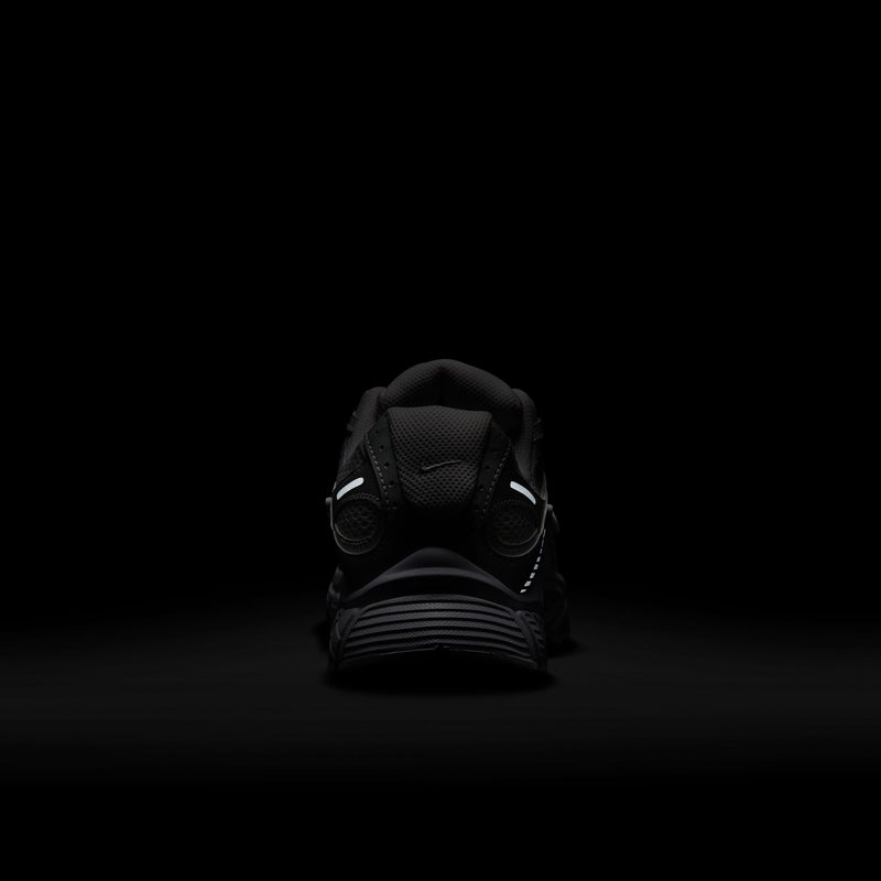 Nike V5 RNR (W)
