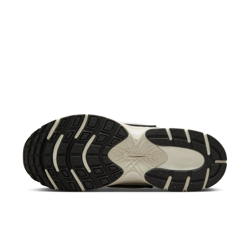 Nike V5 RNR (W)