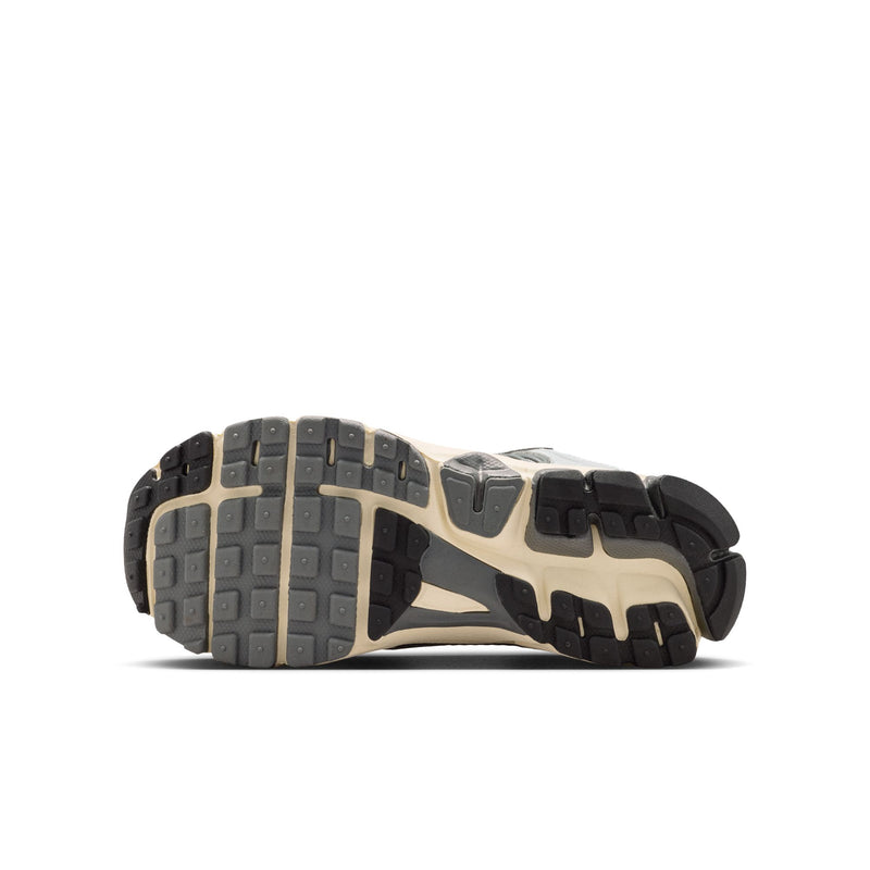 Nike Vomero 5 (GS)