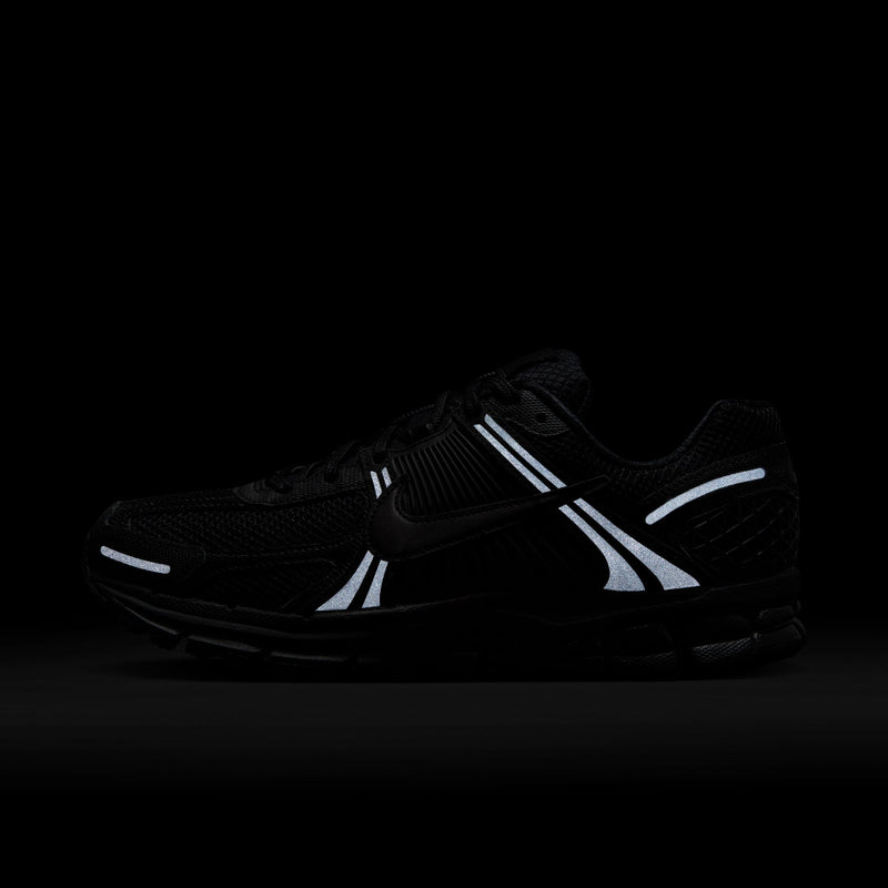Nike Vomero 5