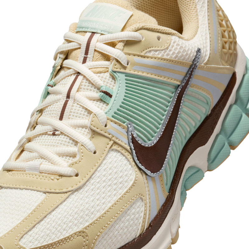 Nike Zoom Vomero 5 SE