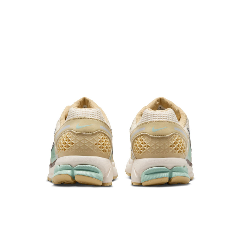 Nike Zoom Vomero 5 SE