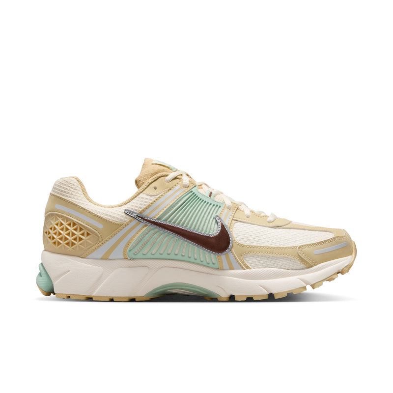 Nike Zoom Vomero 5 SE