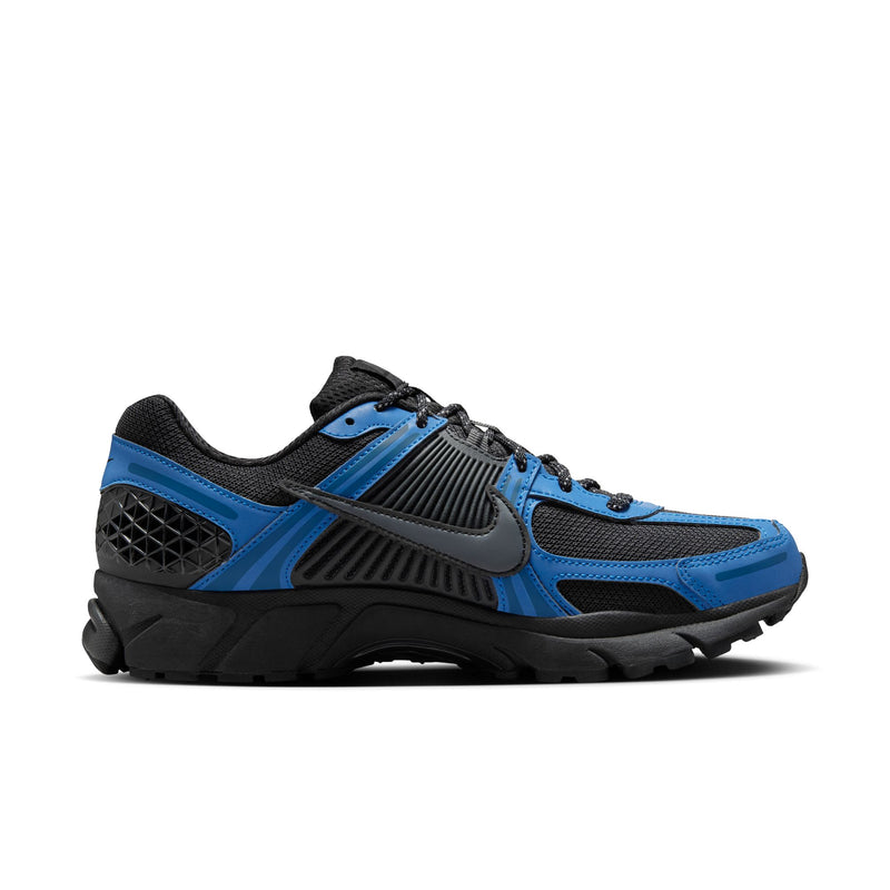 Nike Zoom Vomero 5 SE
