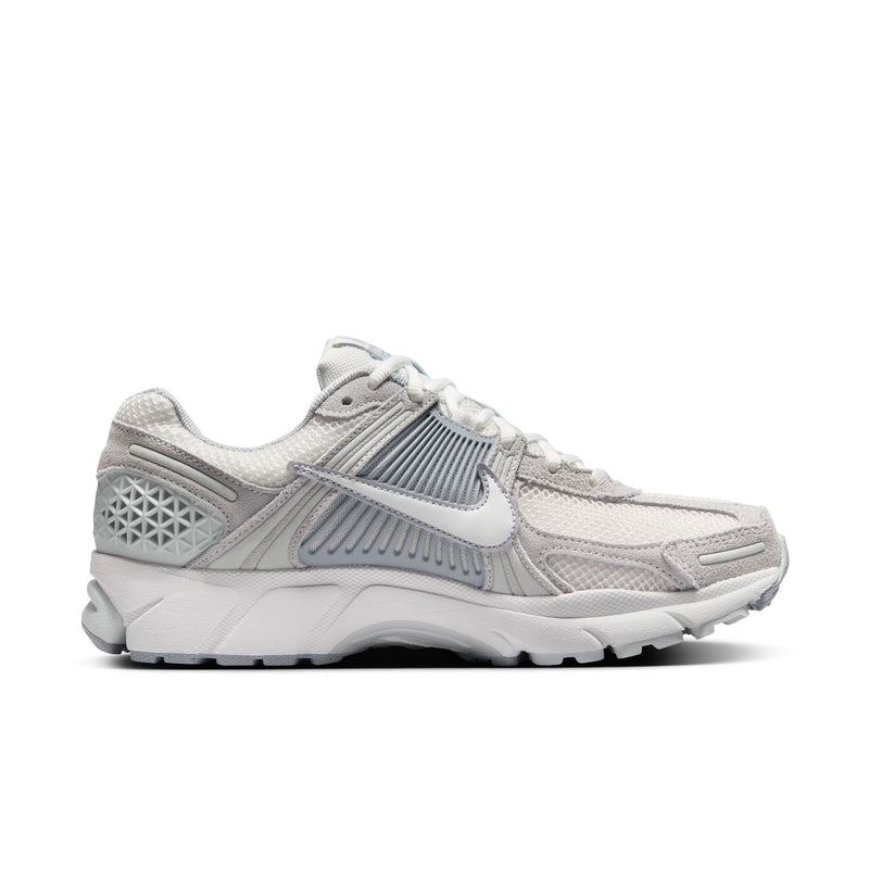 Nike Zoom Vomero 5 (W)