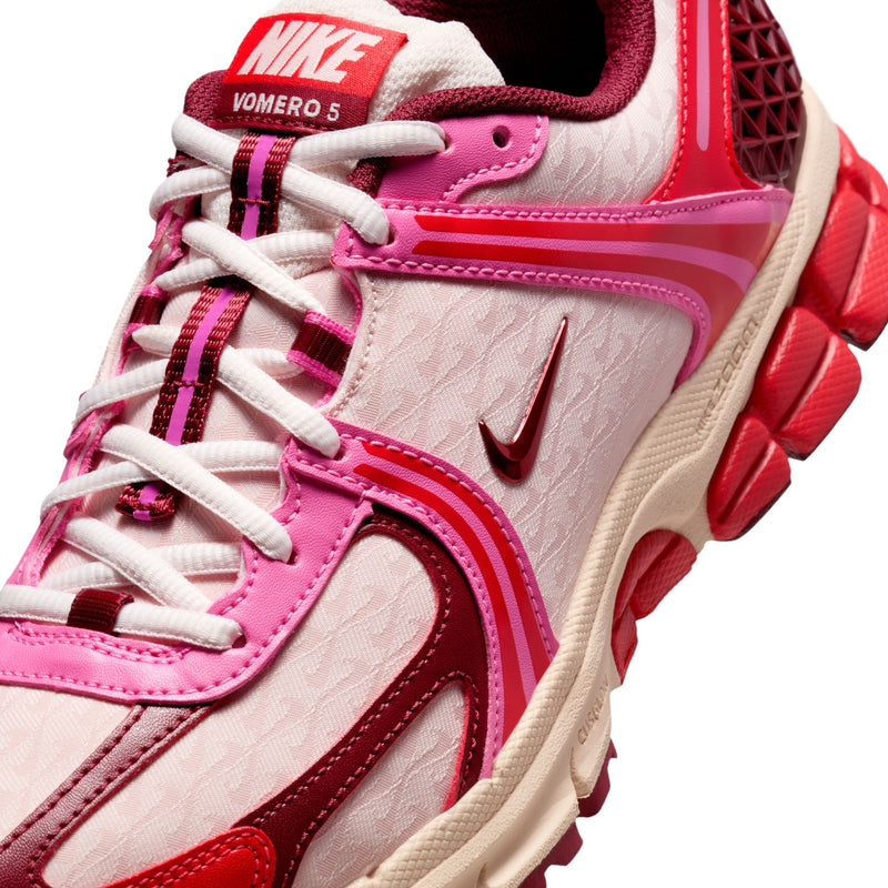 Nike Zoom Vomero 5 (W)