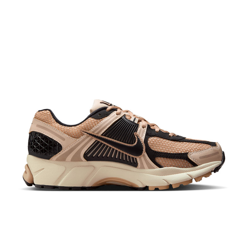 Nike Zoom Vomero 5 (W)