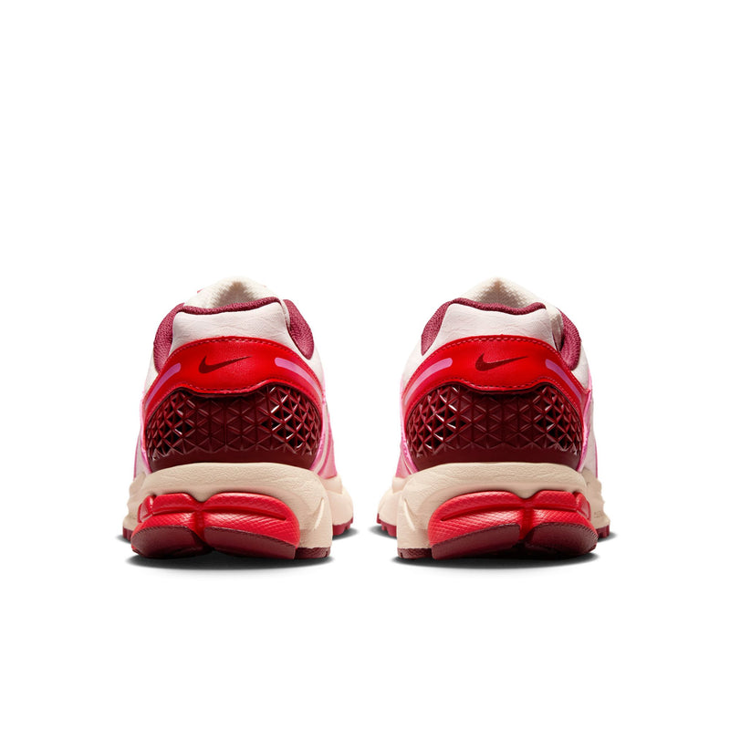 Nike Zoom Vomero 5 (W)