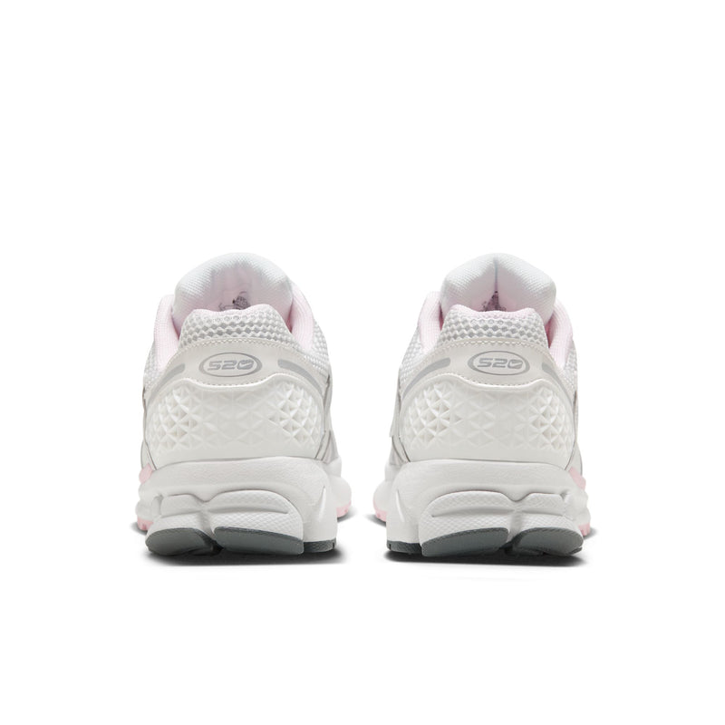 Nike Zoom Vomero 5 (W)