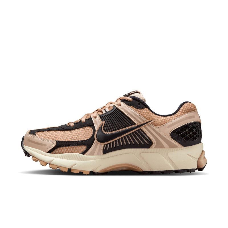 Nike Zoom Vomero 5 (W)