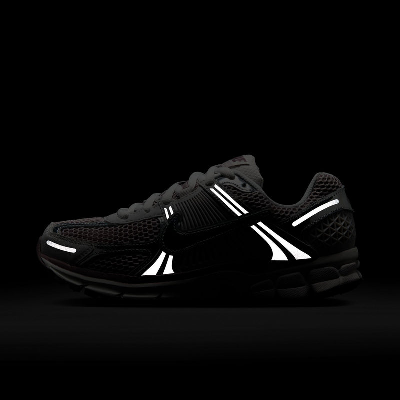 Nike Zoom Vomero 5 (W)
