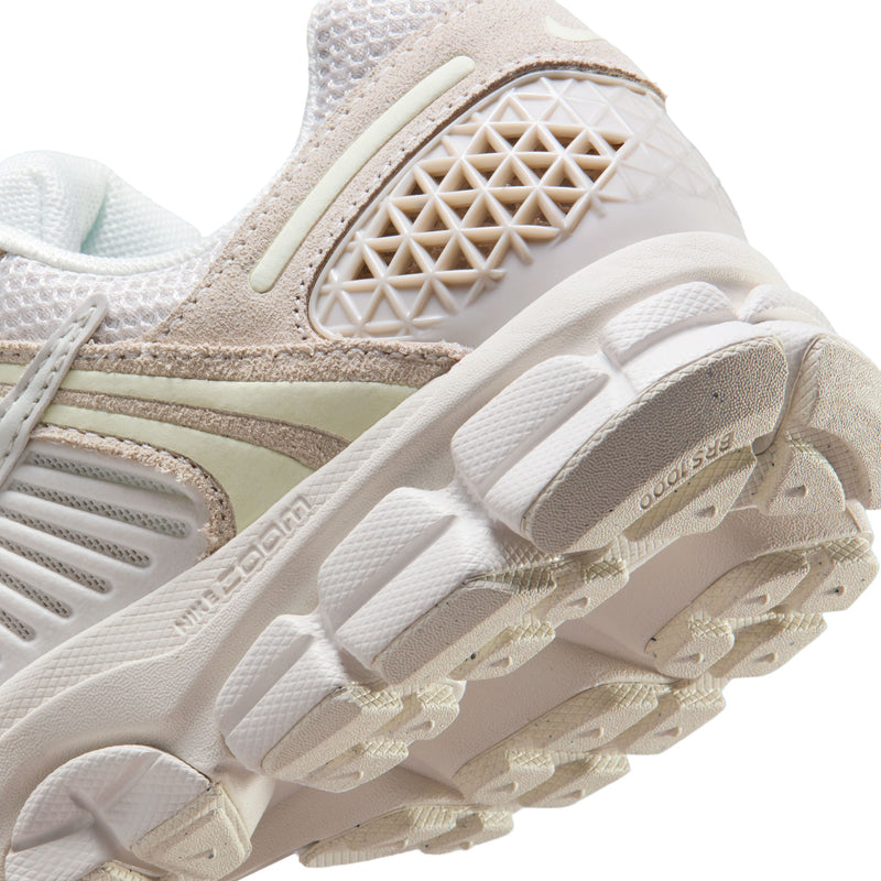 Nike Zoom Vomero 5 (W)