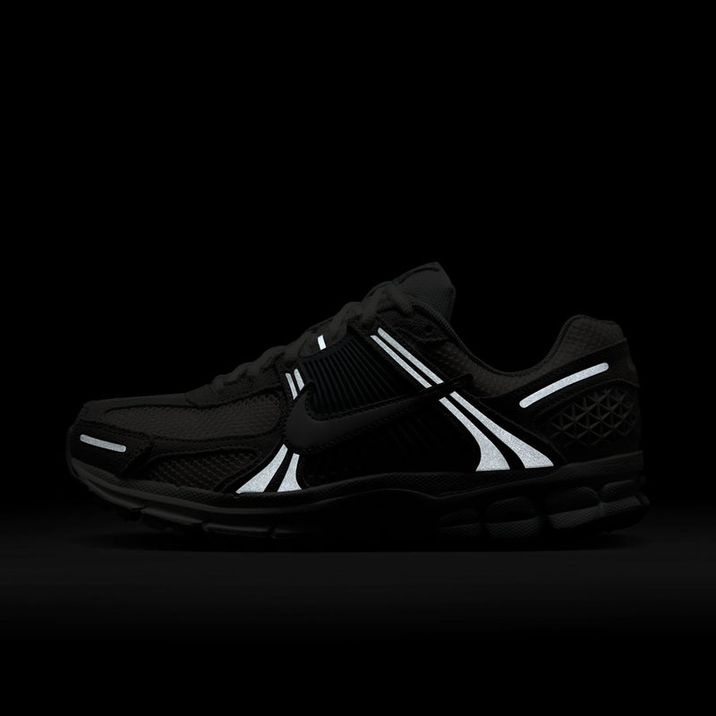 Nike Zoom Vomero 5 (W)