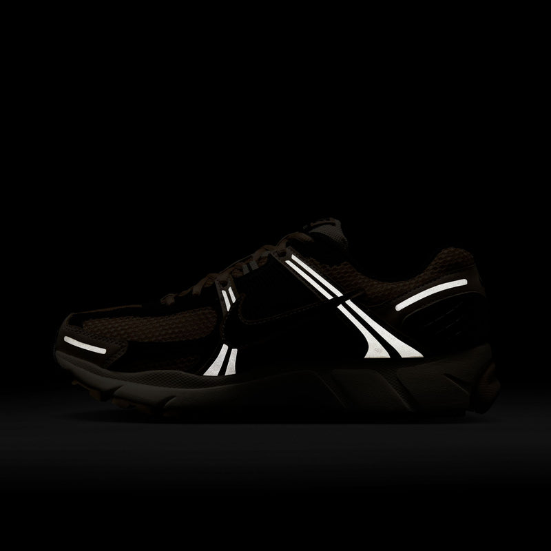 Nike Zoom Vomero 5 (W)