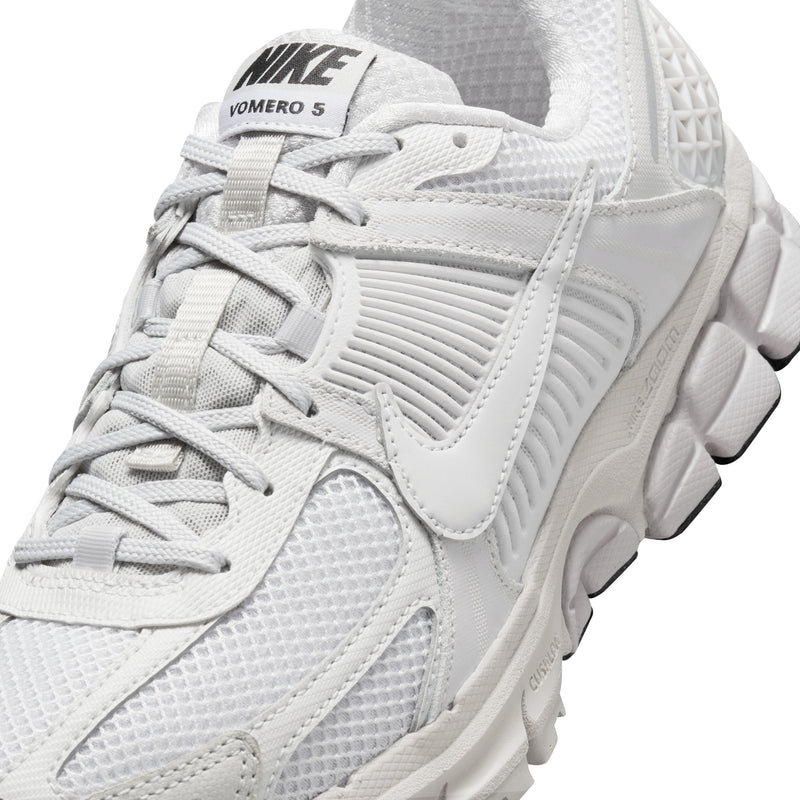 Nike Zoom Vomero 5 (W)