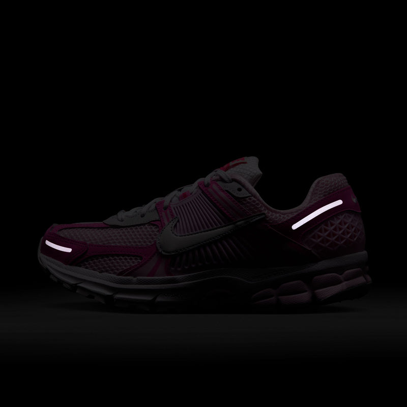 Nike Zoom Vomero 5 (W)