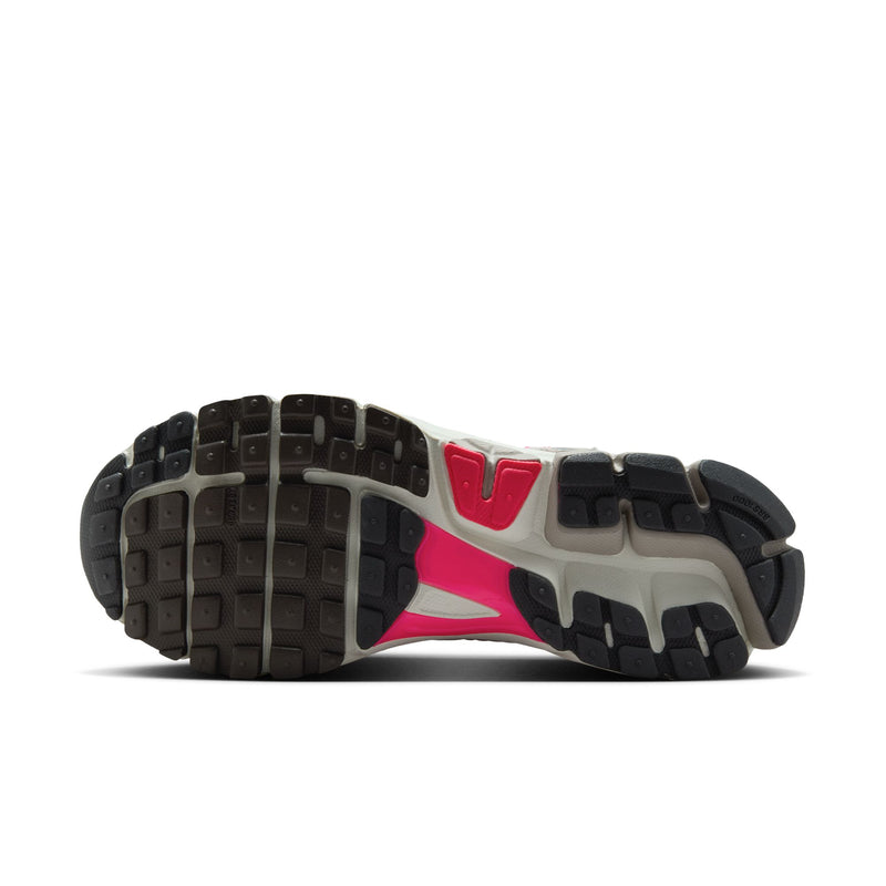 Nike Zoom Vomero 5 (W)