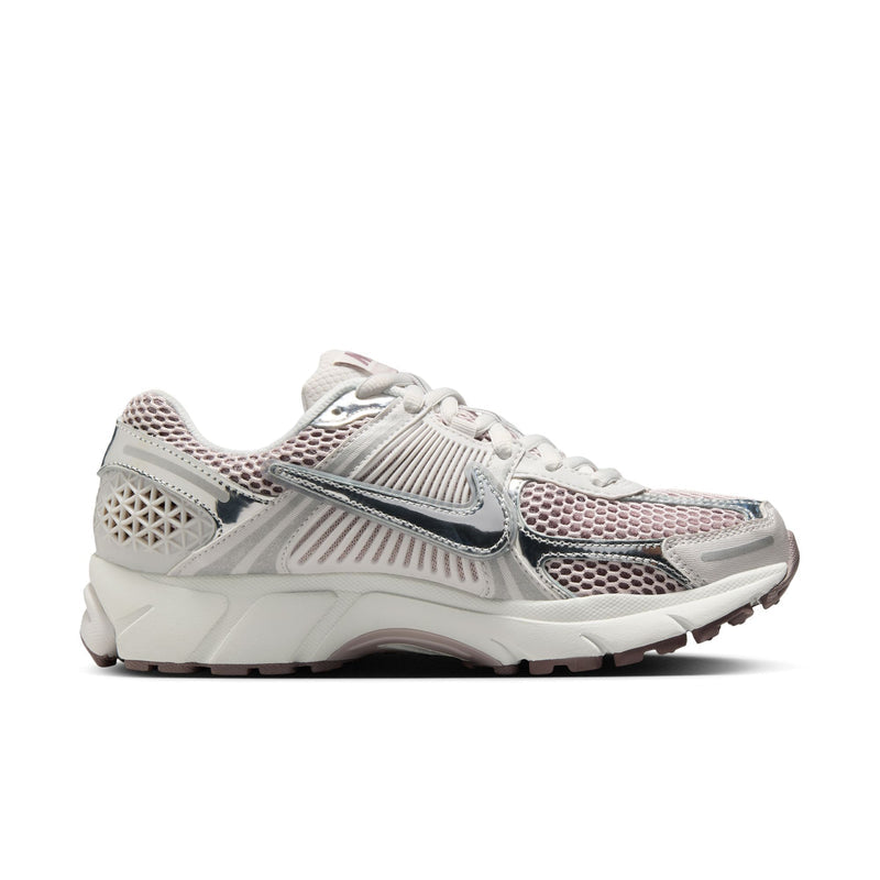 Nike Zoom Vomero 5 (W)