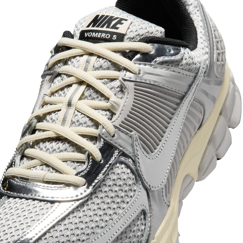 Nike Zoom Vomero 5