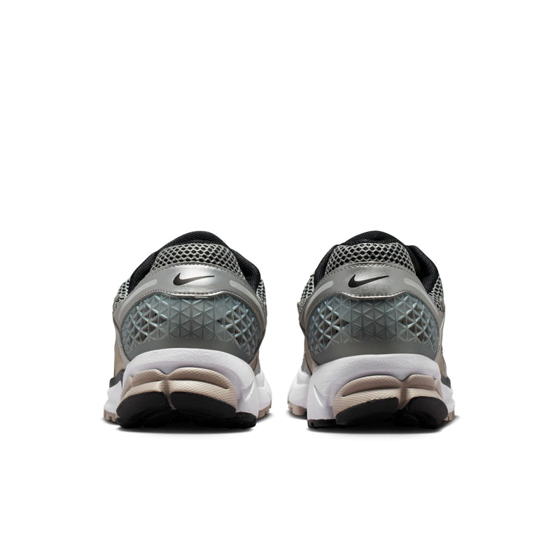 Nike Zoom Vomero 5
