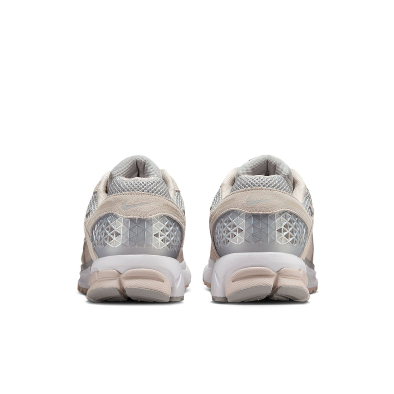 Nike Zoom Vomero 5