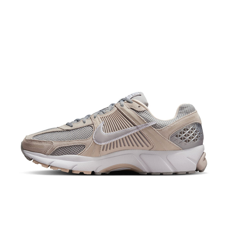 Nike Zoom Vomero 5