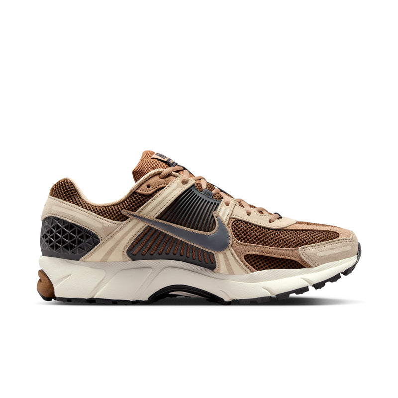 Nike Zoom Vomero 5