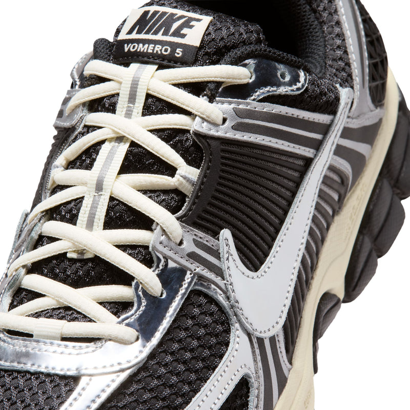 Nike Zoom Vomero 5