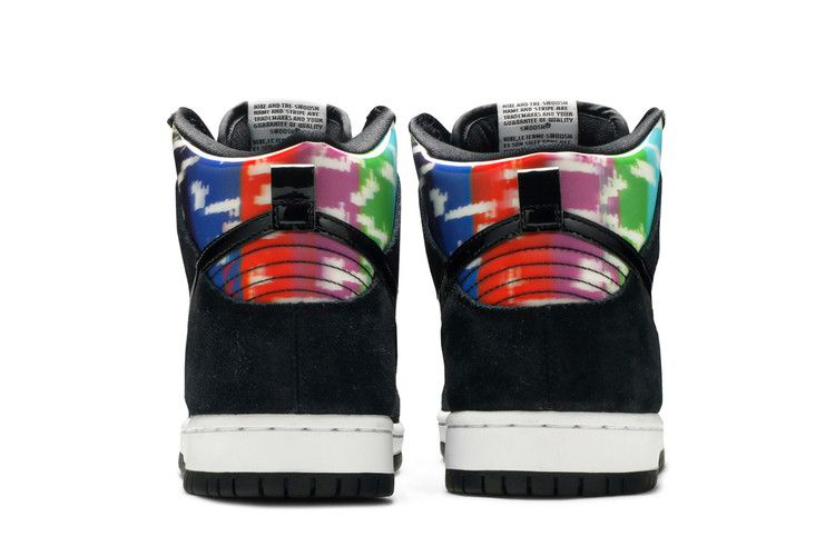 SB Dunk High TV Signal