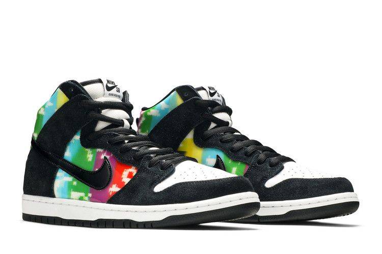 SB Dunk High TV Signal