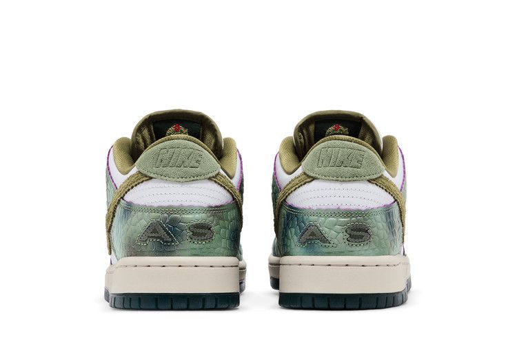 SB Dunk Low Alexis Sablone Chameleon