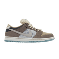 Nike SB Dunk Low Big Money Savings - Side Kicks
