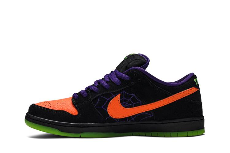 SB Dunk Low Night of Mischief Halloween